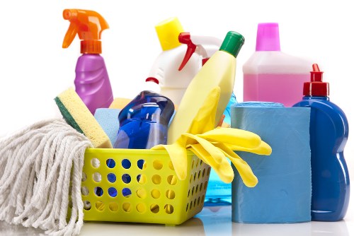 Pre-move cleaning for a property with stair and access challenges in Merton