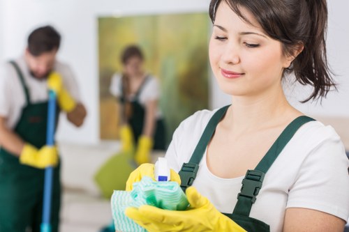 Local builders cleaning service for Merton properties